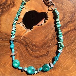 Turquoise stone beaded necklace with sliver, single strand